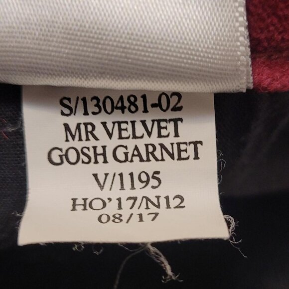 Burgundy Old Navy Velvet Mid-Rise pants #Velvet #skinny - Picture 5 of 7